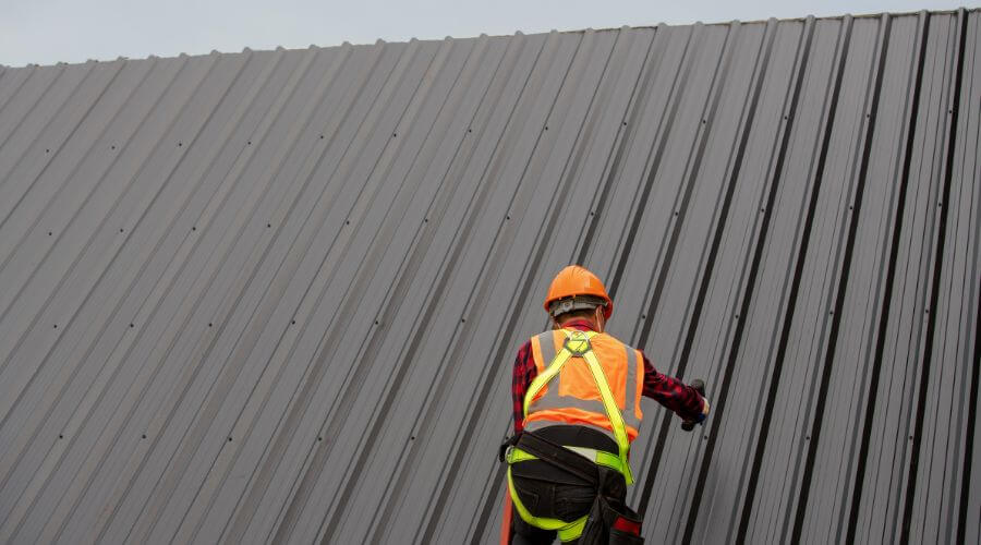 Professional gutter cleaning in Manassas, VA
